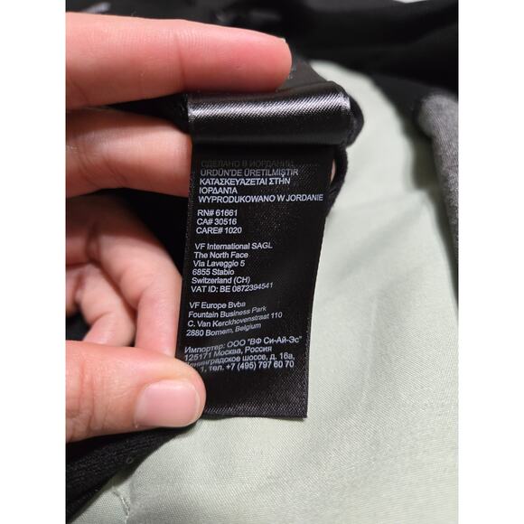 The North face medium women's 1/4 zip athletic grey and black pullover - Picture 8 of 10